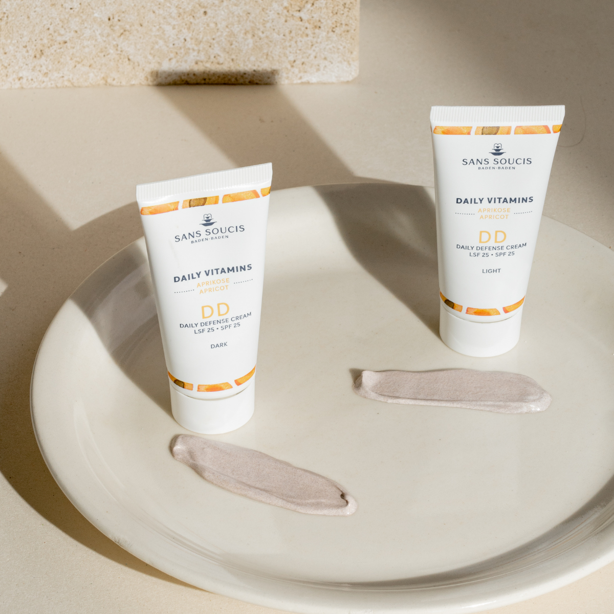 DD Daily Defense Cream SPF 25 Dark